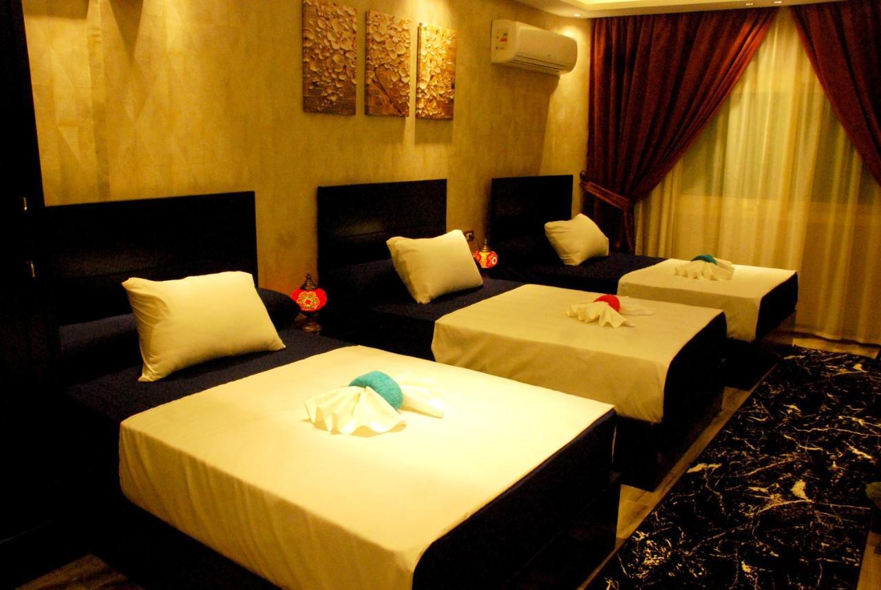 Ghatati Pyramids Planet Hotel מראה חיצוני תמונה