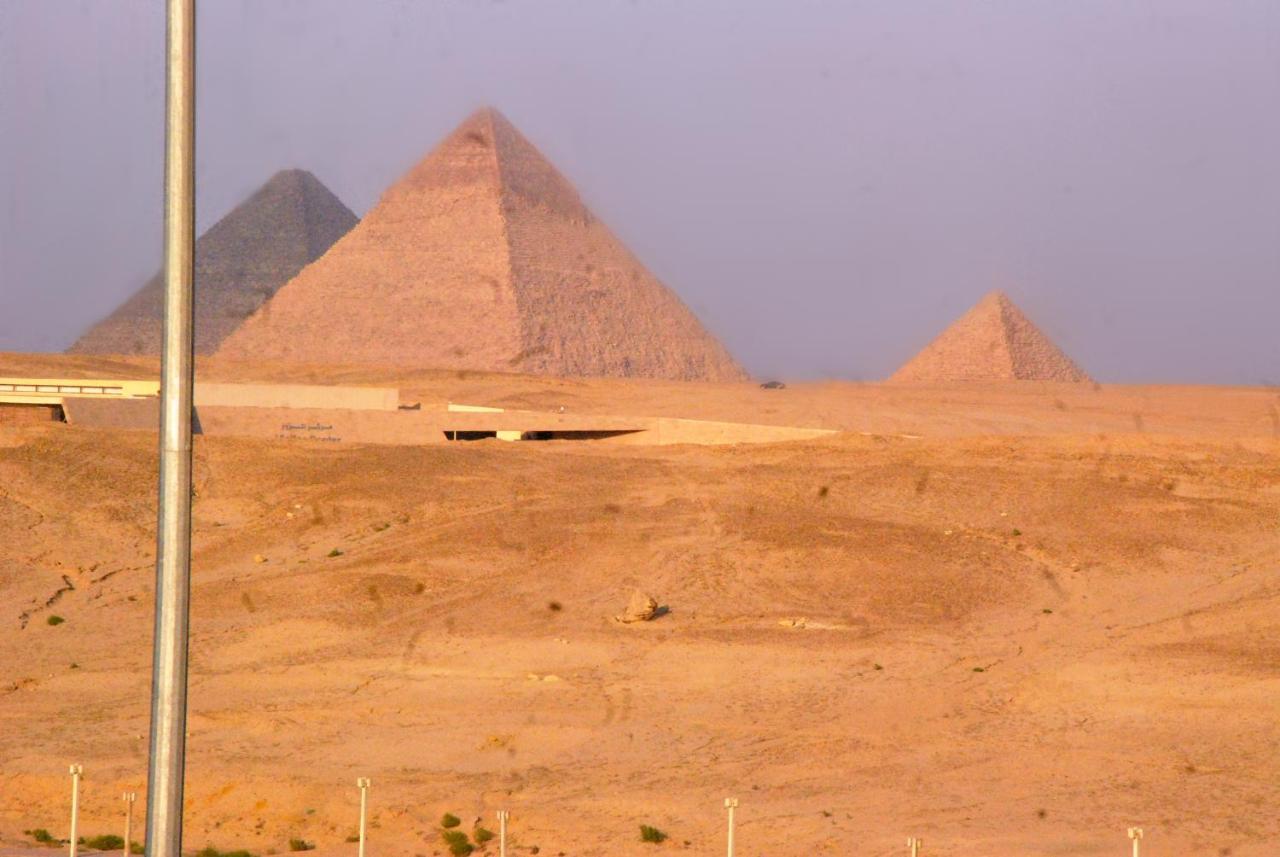 Ghatati Pyramids Planet Hotel מראה חיצוני תמונה