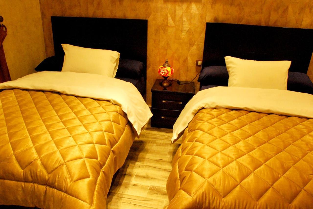 Ghatati Pyramids Planet Hotel מראה חיצוני תמונה