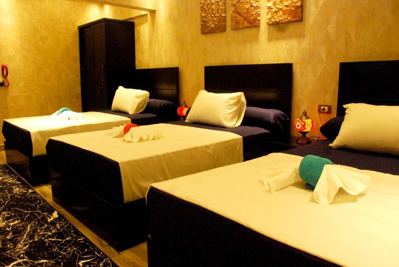 Ghatati Pyramids Planet Hotel מראה חיצוני תמונה