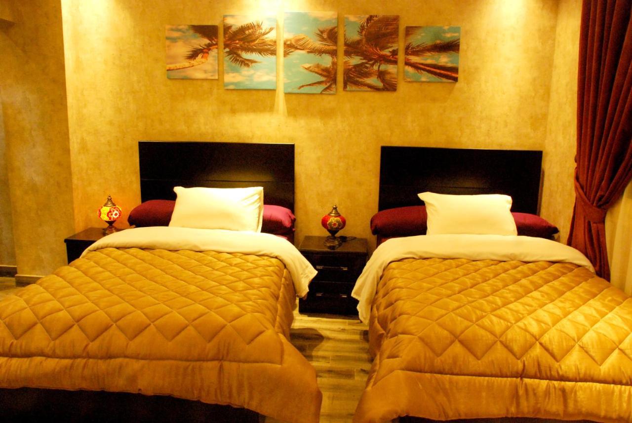 Ghatati Pyramids Planet Hotel מראה חיצוני תמונה