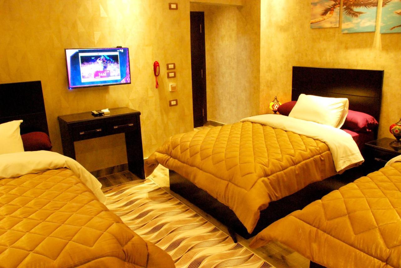 Ghatati Pyramids Planet Hotel מראה חיצוני תמונה
