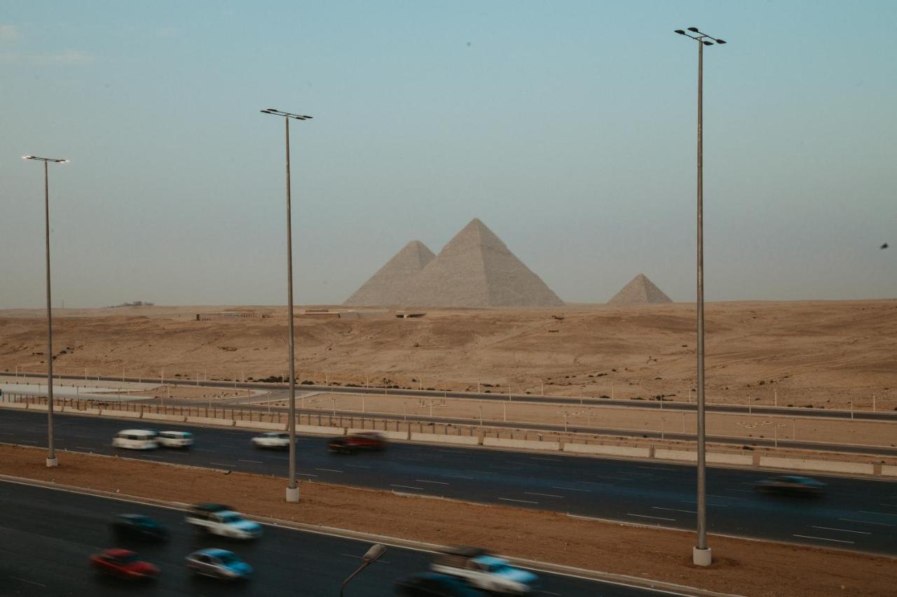 Ghatati Pyramids Planet Hotel מראה חיצוני תמונה