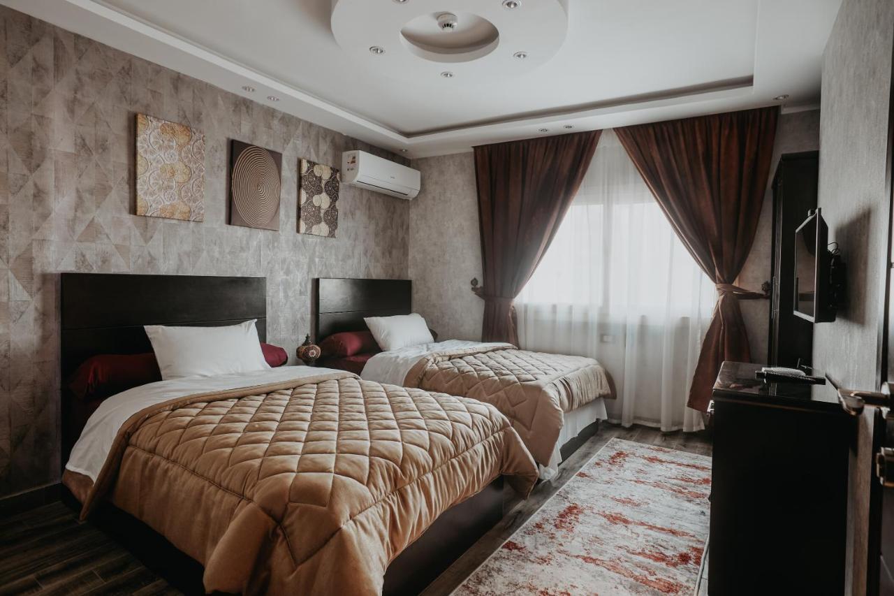 Ghatati Pyramids Planet Hotel מראה חיצוני תמונה