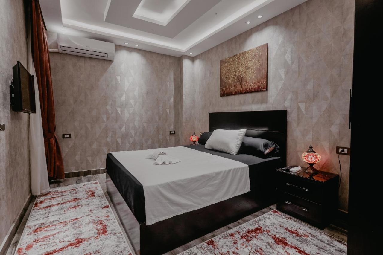 Ghatati Pyramids Planet Hotel מראה חיצוני תמונה