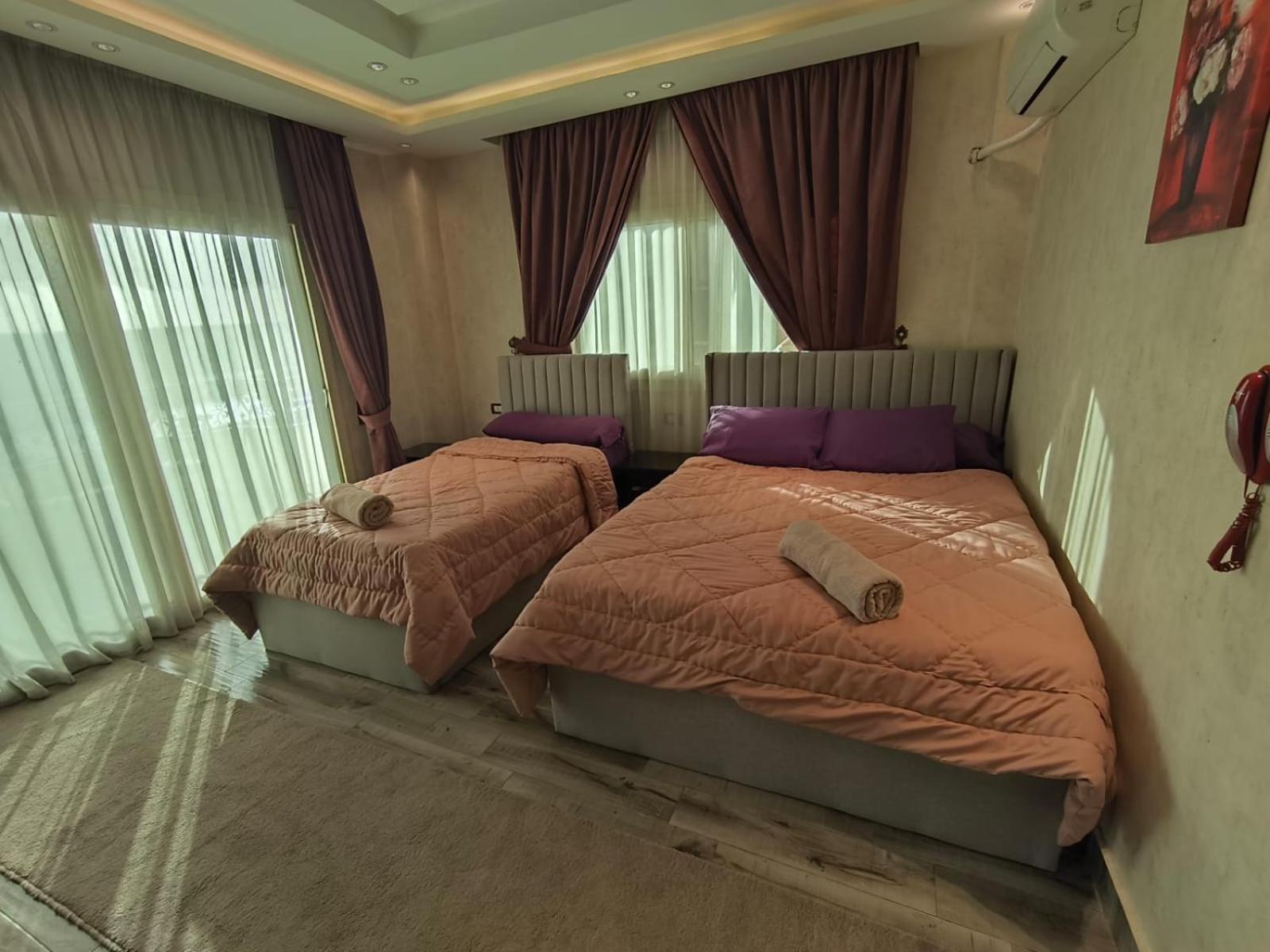 Ghatati Pyramids Planet Hotel מראה חיצוני תמונה